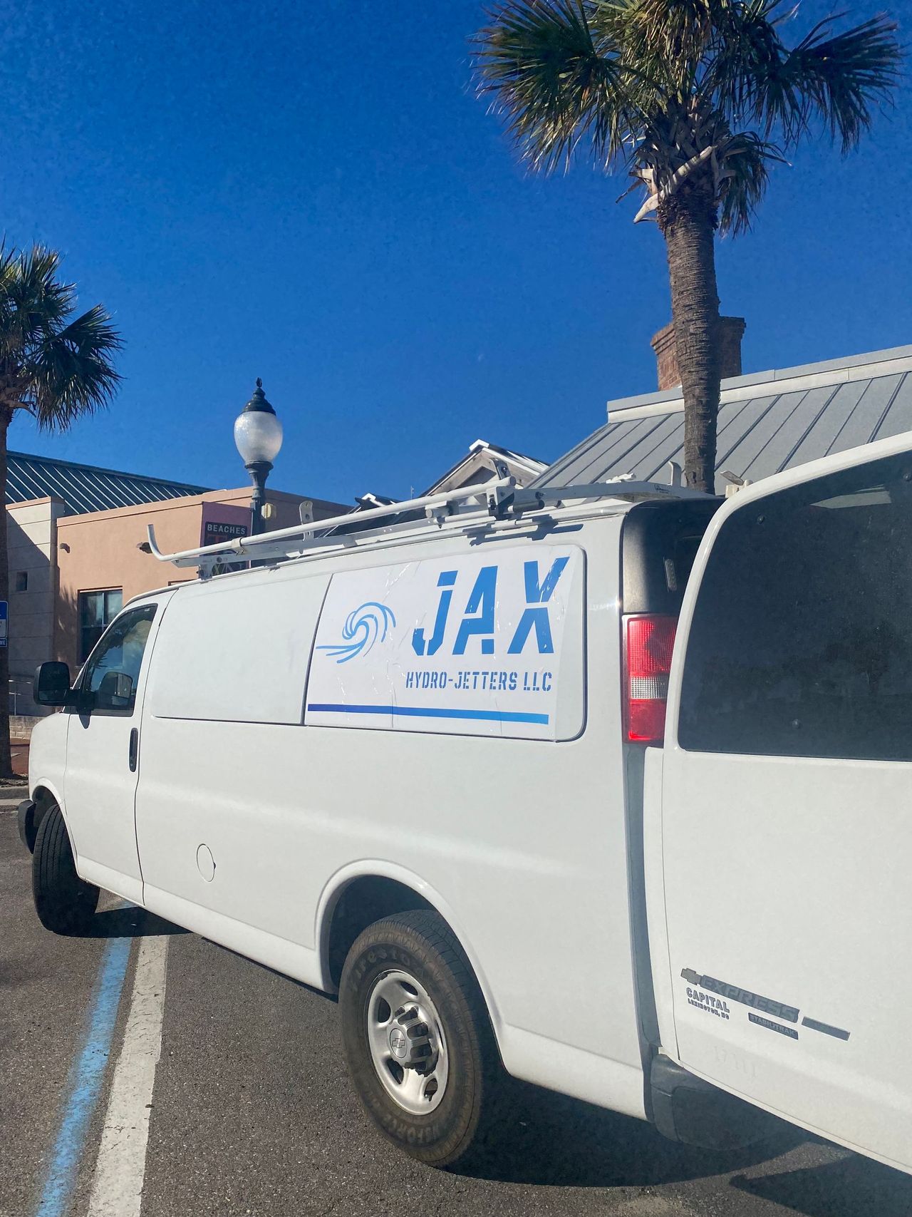 2346f300-bda1-4141-b41a-2f6b6024adbf-119f46a9-1280w